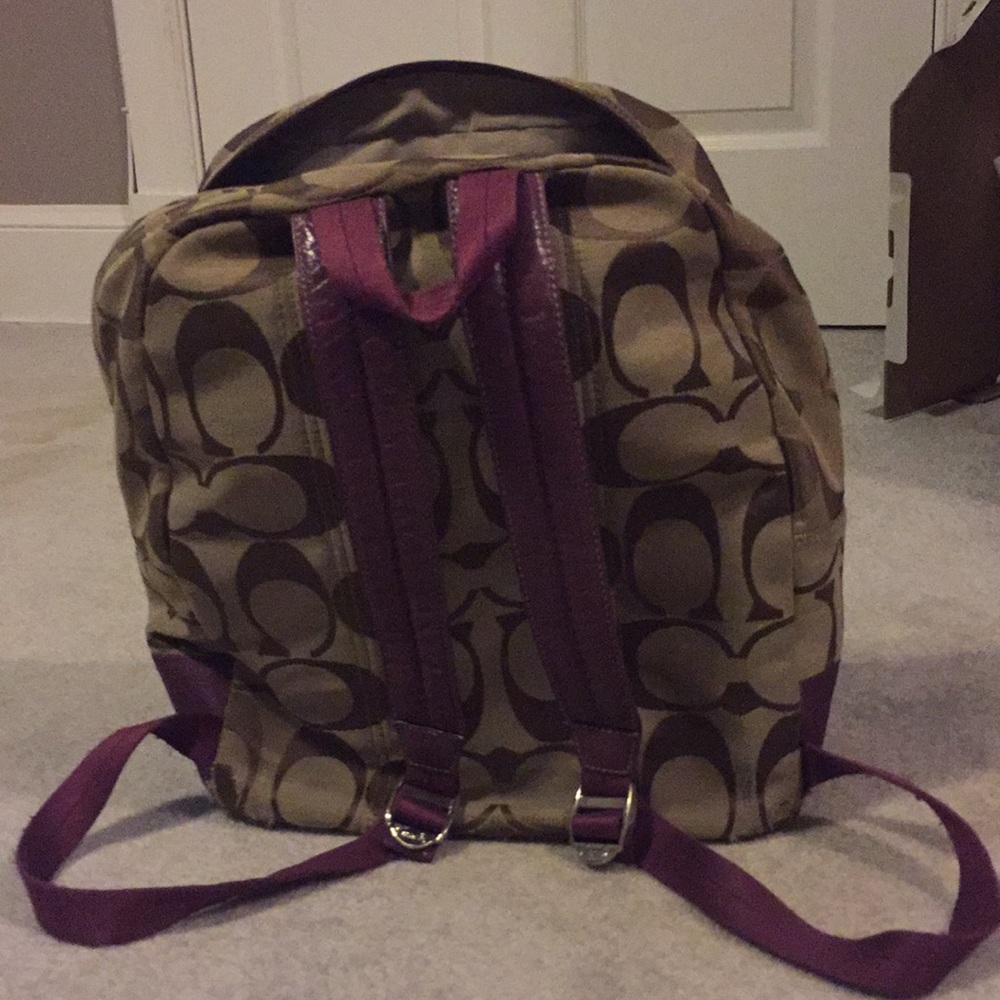 Coach backpack - Picture 2 of 4
